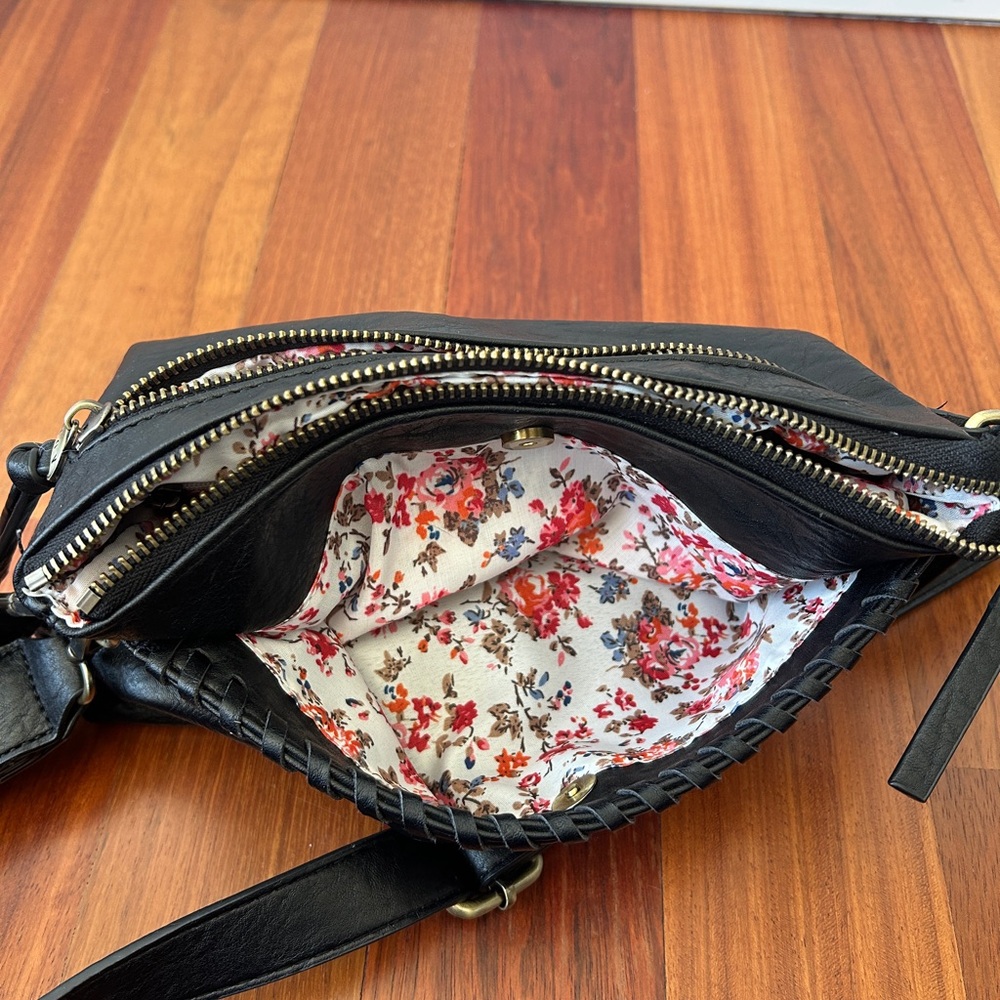 Joy Susan Black Oakley Whipstitch Clutch and Crossbody - Picture 9 of 12
